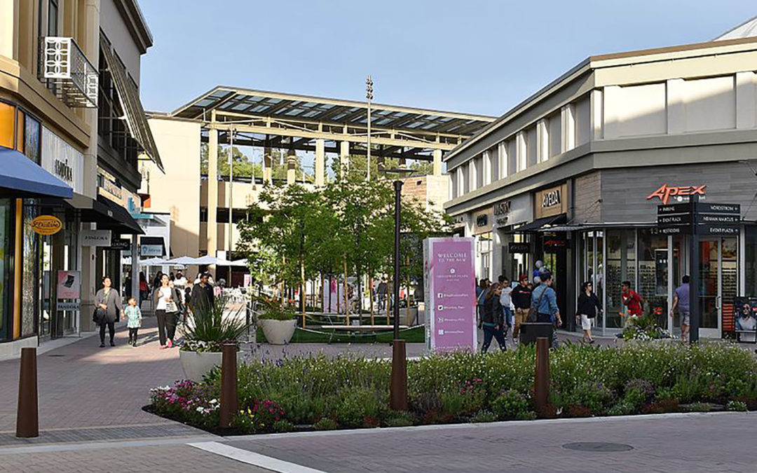 Broadway Plaza Shopping in Walnut Creek